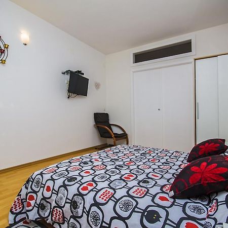 Apartments Daria Rovinj Bagian luar foto